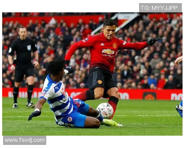 曼联与雷丁精彩对决直播吧全程跟踪报道不容错过